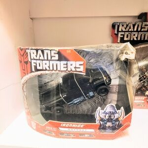 VINTAGE 2007 Movie Ironhide – Rare In-Box Autobot Specialist🚛